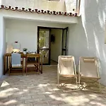 Acoteias Design By Homing Apartman
